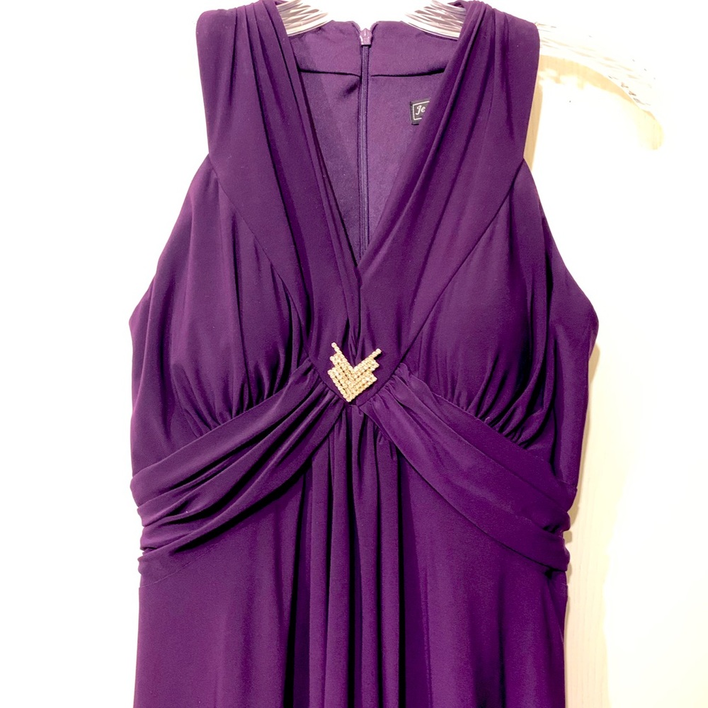Jessica Howard semi formal party/ event dress